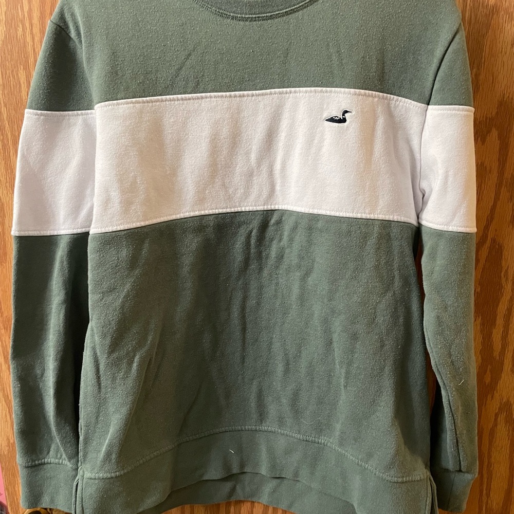 Women’s Green and White Sweater